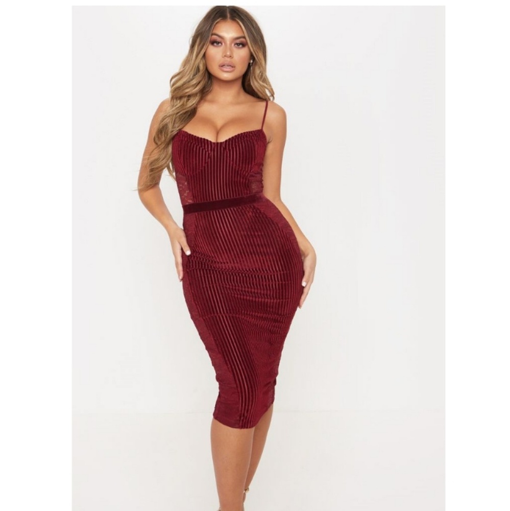 PRETTYLITTLETHING Velvet midi dress